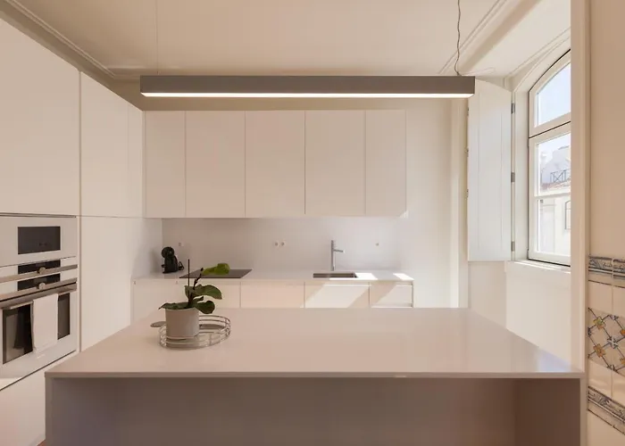 Flh Downtown Flat شقة *